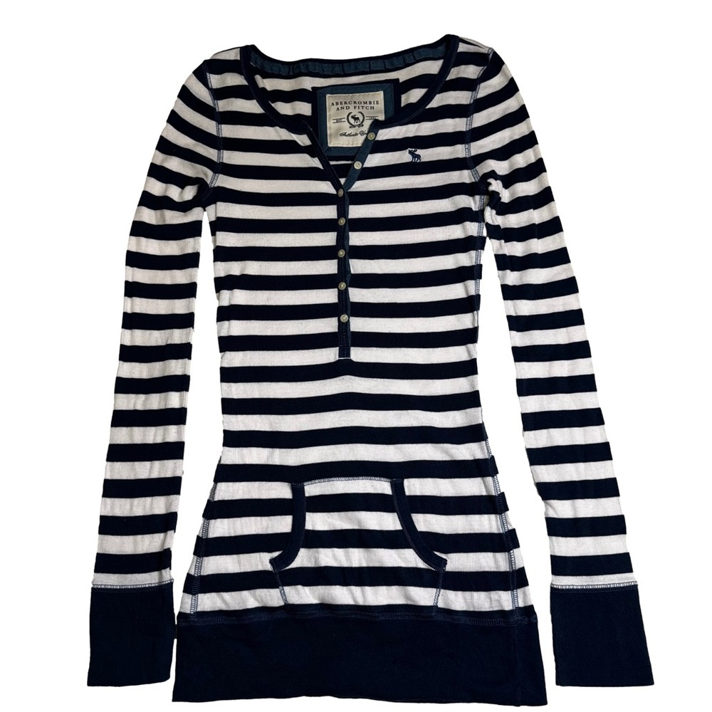 Abercrombie & Fitch Striped Henley Tee Top Size Medium Blue and White Vintage - Picture 11 of 12